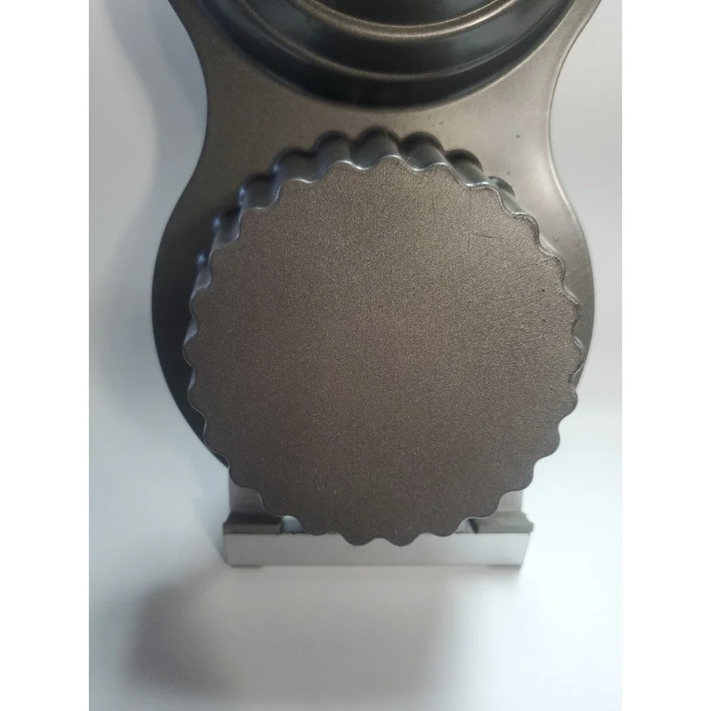 Wilton Giant Cupcake Pan Large Two Tiered‎ 3D Jumbo Smash Cake Mold Nonstick